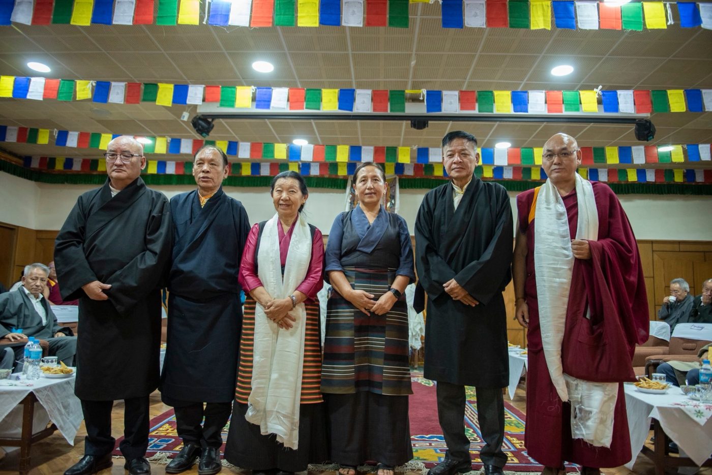 Dolma Tsering Teykhang legt de eed af als voorzitter van het 18e Tibetaanse parlement in ballingschap